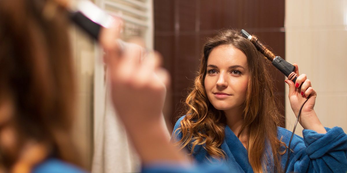 Reasons Why Your Hair Will Not Hold Curls Ways To Fix It Reasons Why Your Hair Will Not Hold Curls Ways To Fix It